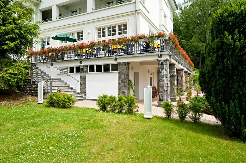 Vitalhotel Weisse Elster 바트엘스터 외부 사진
