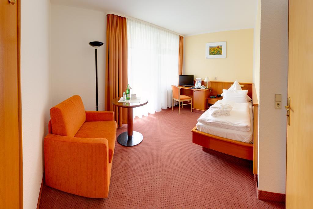 Vitalhotel Weisse Elster 바트엘스터 외부 사진